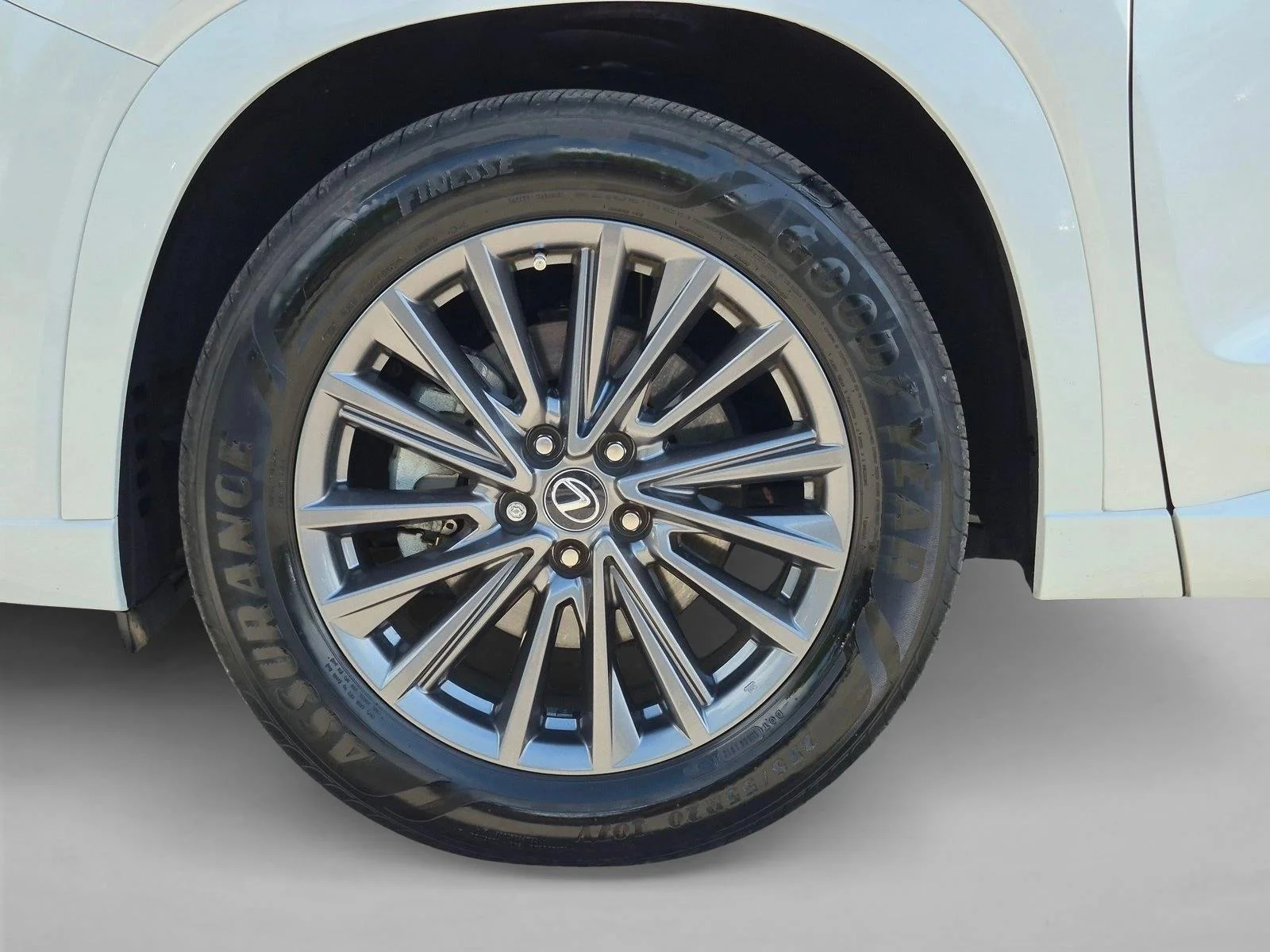 Certified Used 2025 Wind Chill Pearl Lexus  image 24