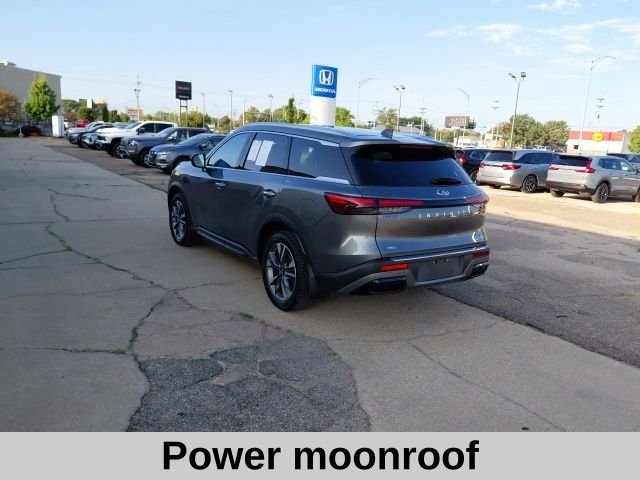 Used 2023 Graphite Shadow INFINITI LUXE image 7