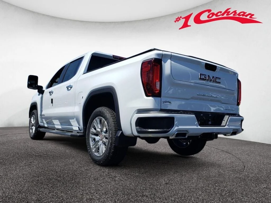 2026 GMC Sierra 1500 Denali - Photo 5