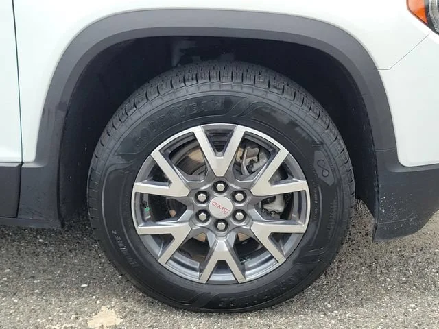 2023 GMC Acadia SLT - Photo 6