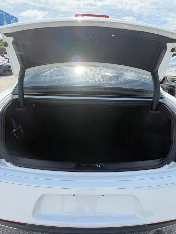 Used 2019  Chrysler Touring image 29