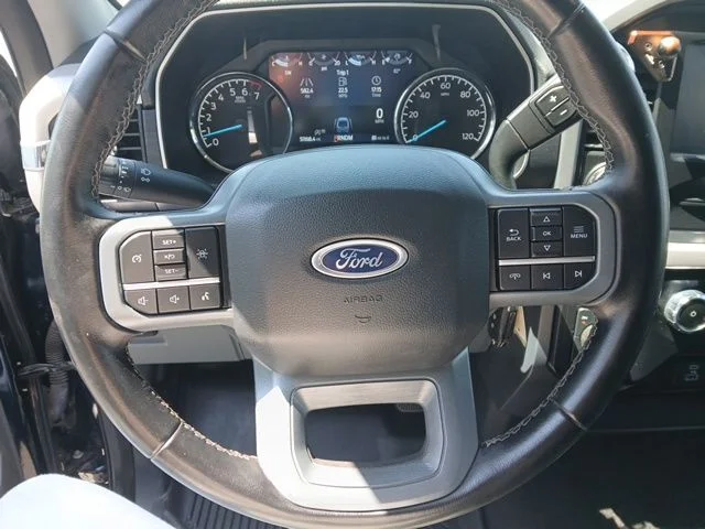 Used 2023 Blue Ford XLT image 18