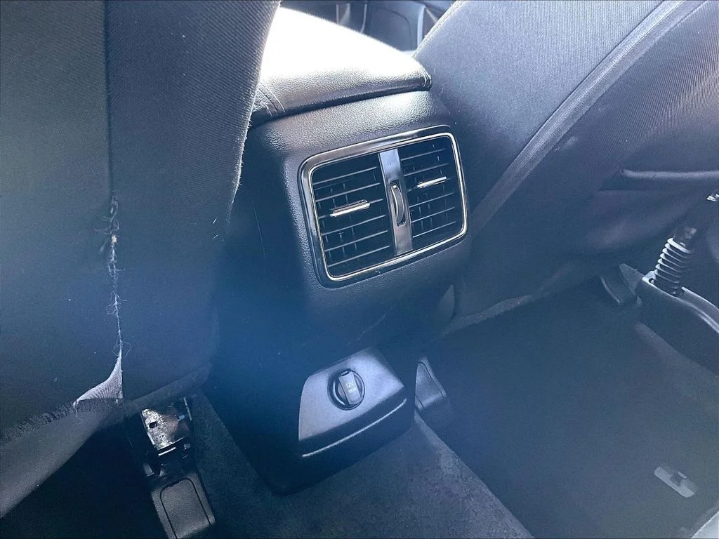 Used 2019 Blue Kia LX image 33