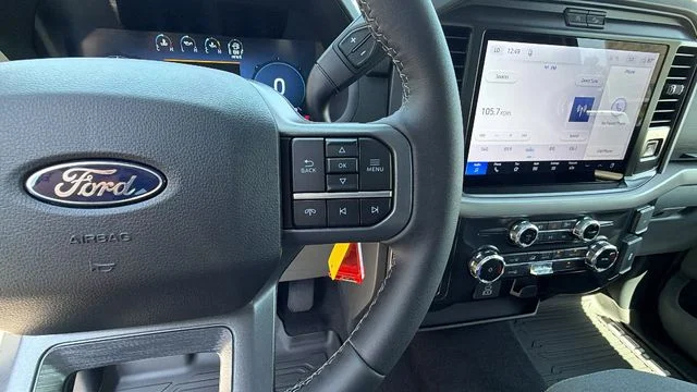 New 2026 Oxford White Ford XLT image 29