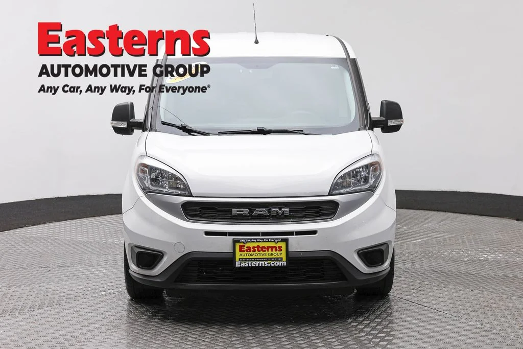 Used 2022 White Ram Base image 2