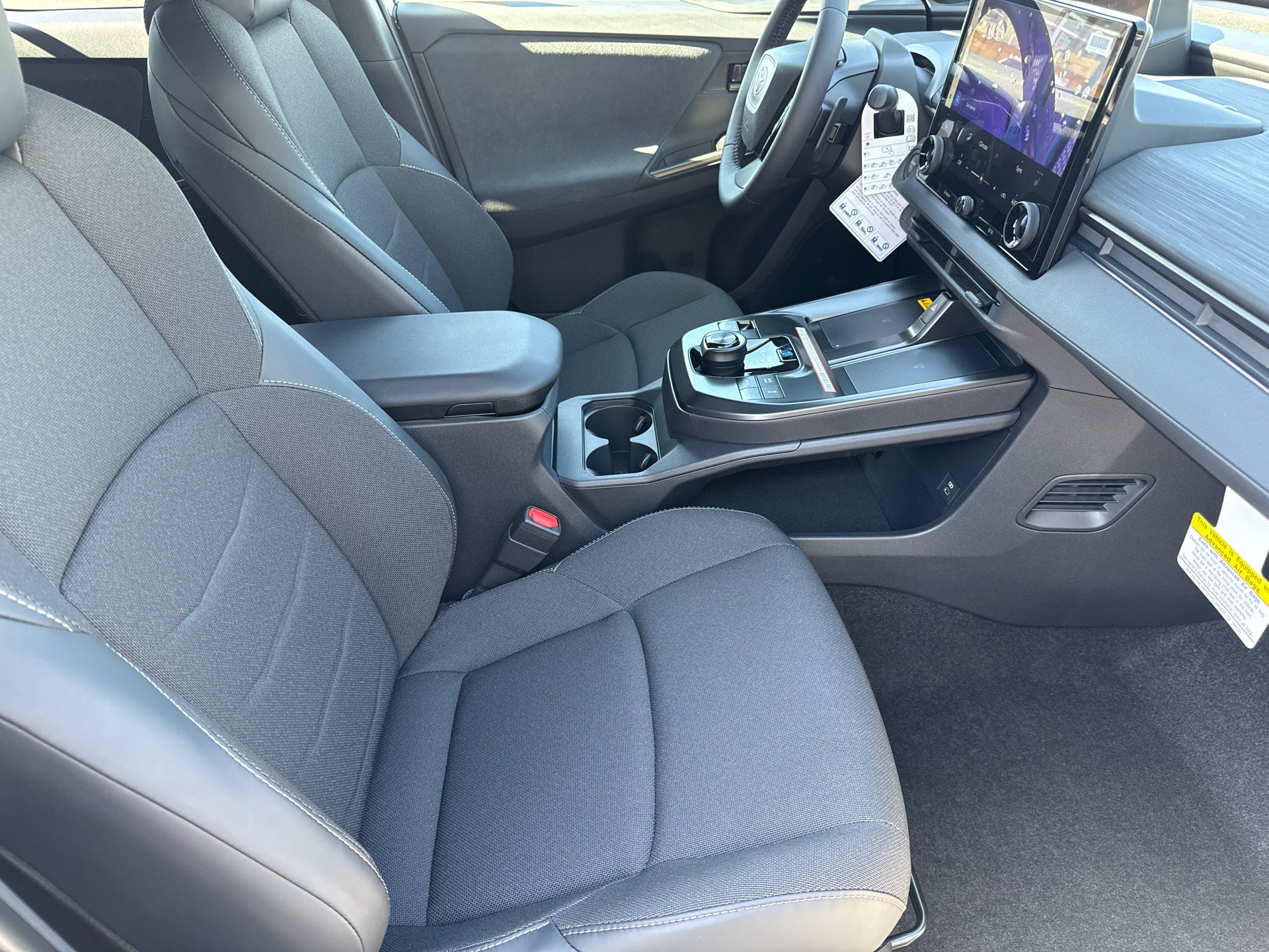 New 2026 Wind Chill Pearl <sup>1</sup> Toyota  SE image 15
