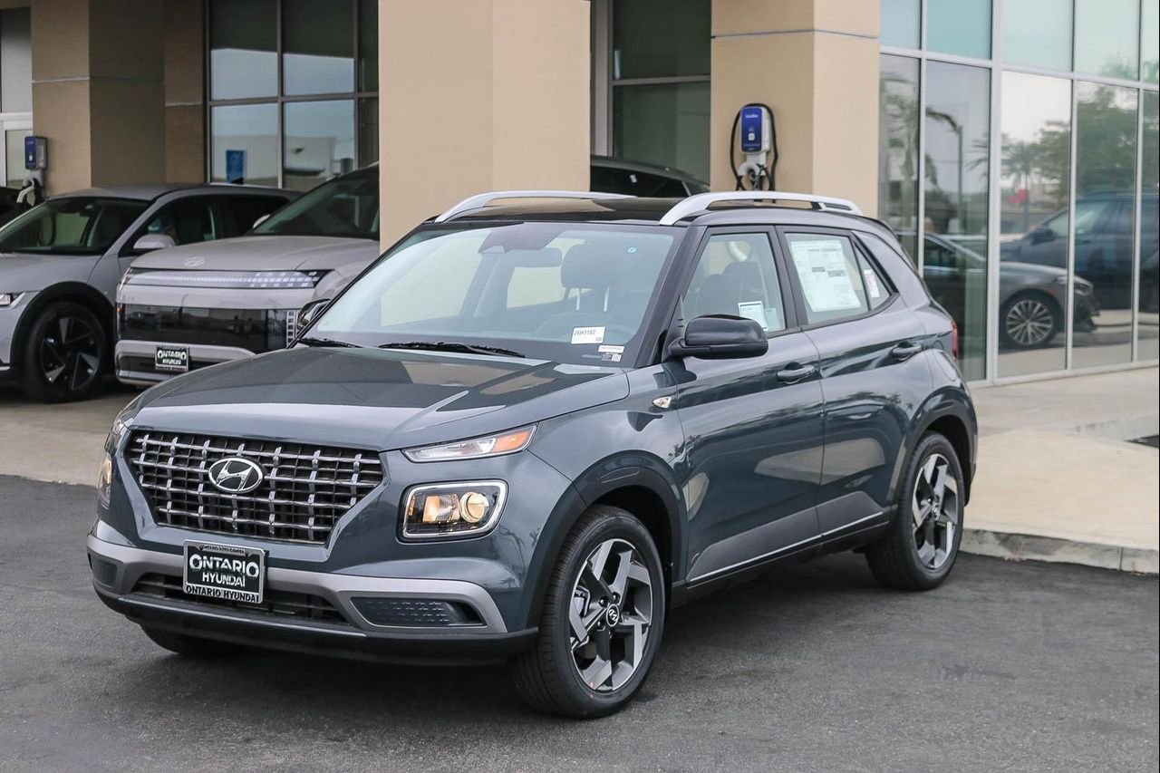 New 2026 Gray Hyundai SEL image 29
