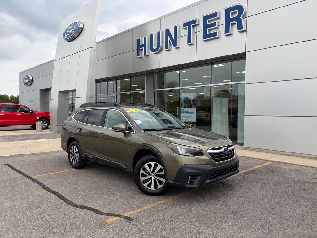 2020 Subaru Outback Premium's photo