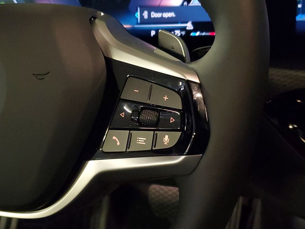 2025 BMW 3 Series 330i - Photo 20