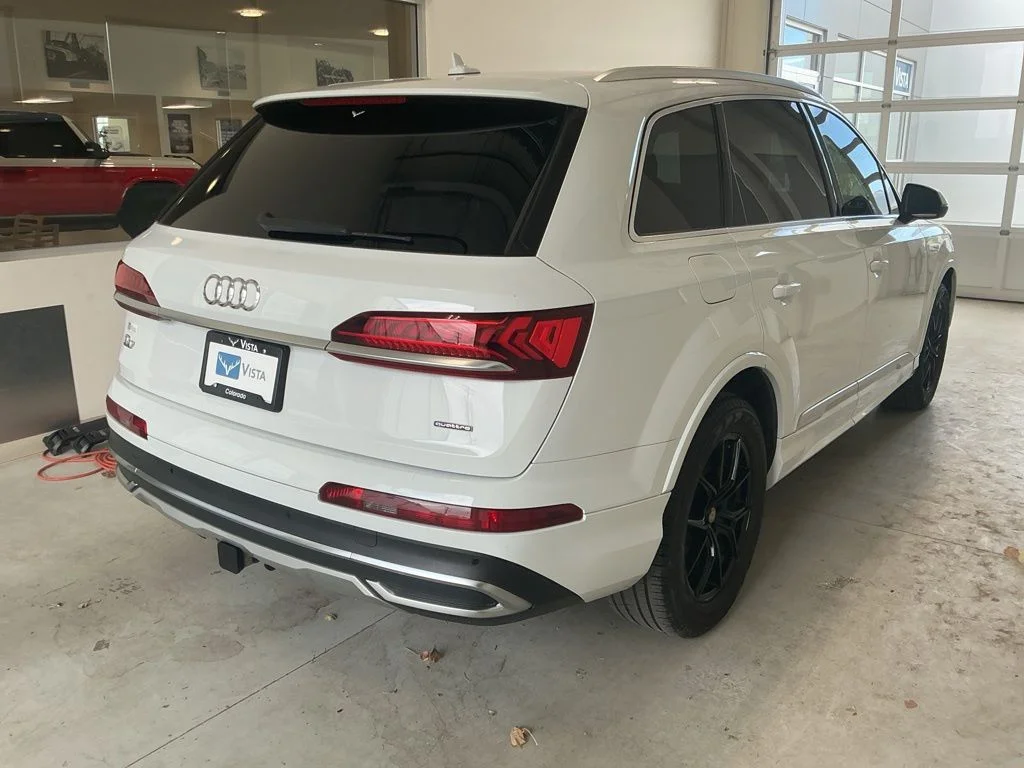 Used 2020 Glacier White Audi 55 Premium image 8