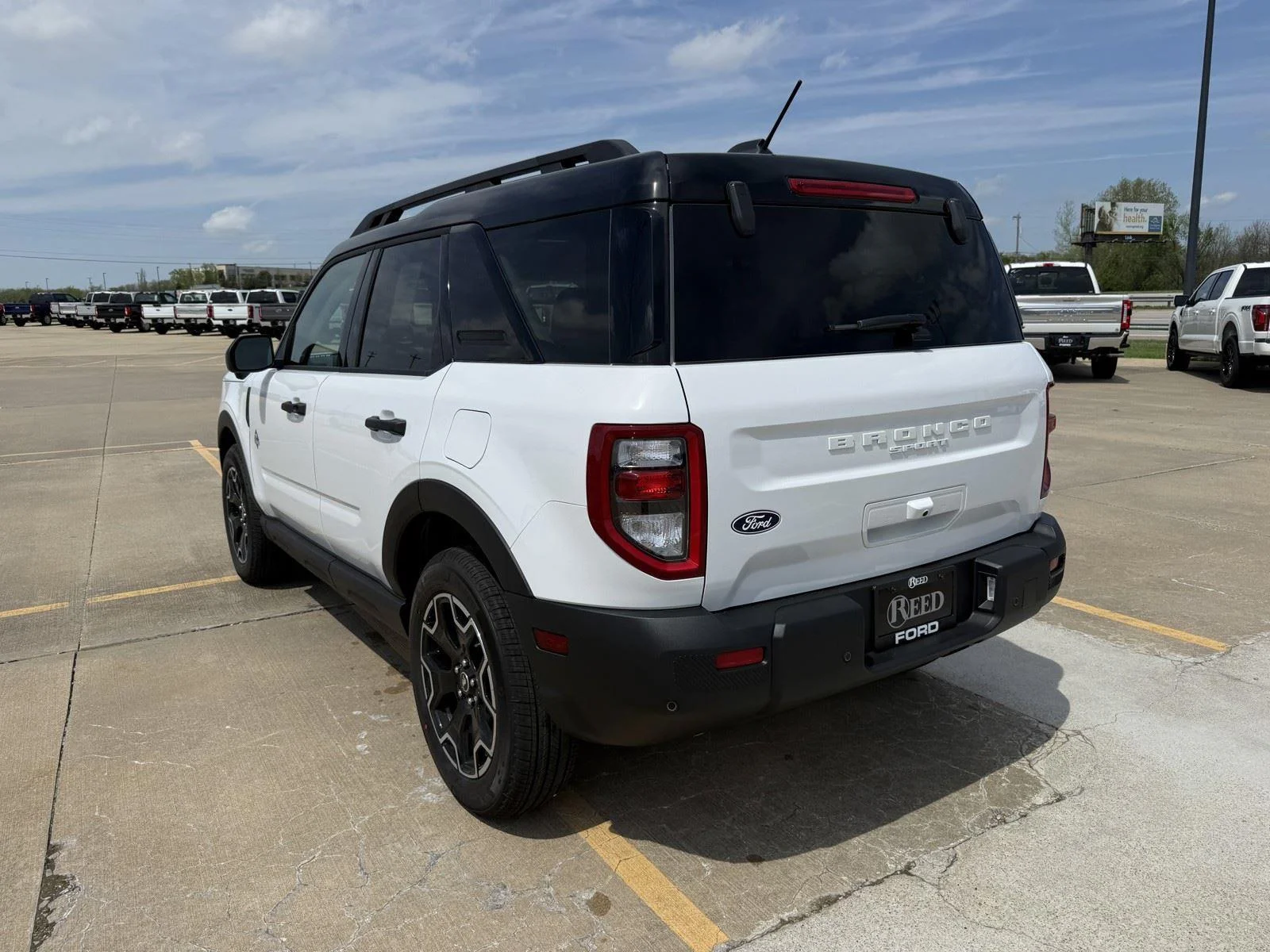 New 2026 Oxford White Ford Outer Banks® image 7