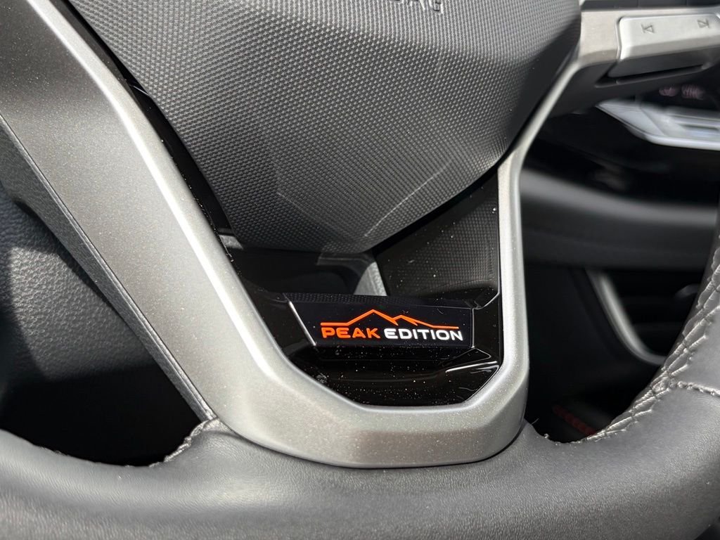 New 2026 Opal White Pearl Volkswagen 2.0T Peak Edition image 30