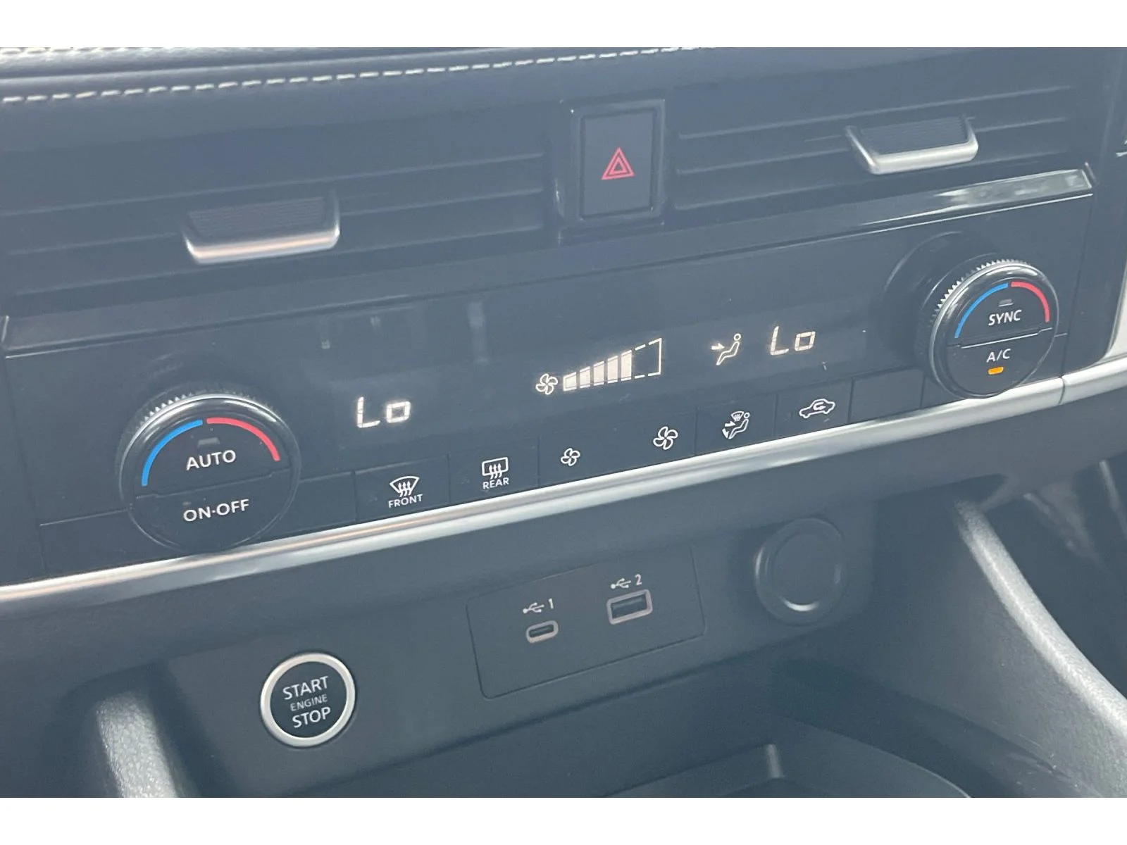 Used 2021 SCARLET EMBER TIN Nissan SV image 28