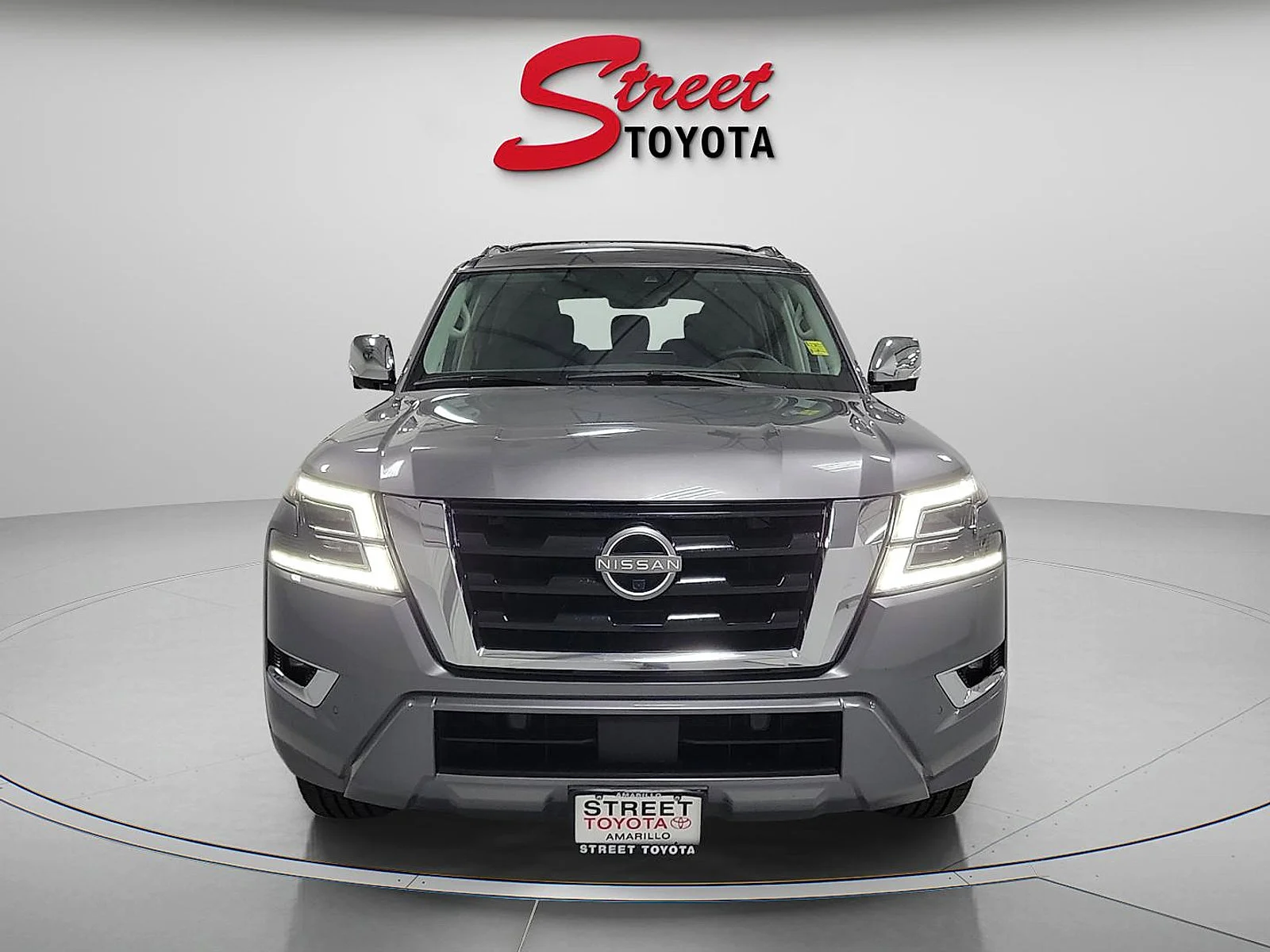 Used 2024 Gun Metallic Nissan Platinum image 6
