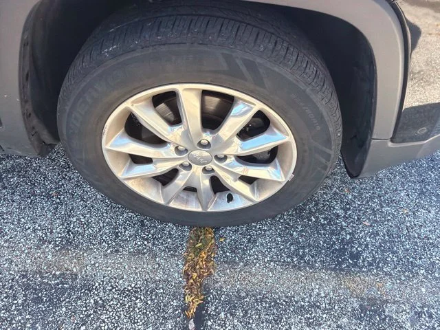 Used 2014 Black Jeep Limited image 2