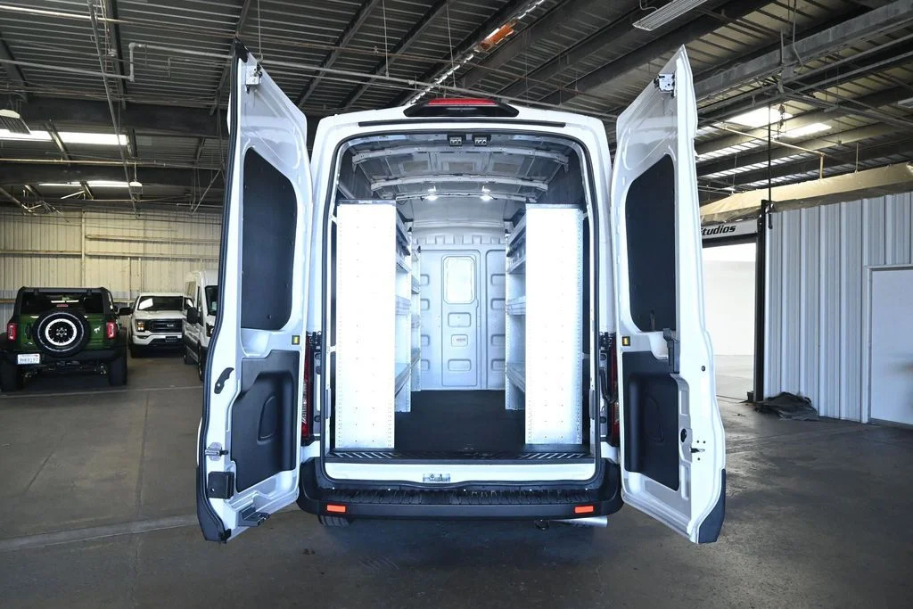 New 2025 Oxford White Ford Base image 20