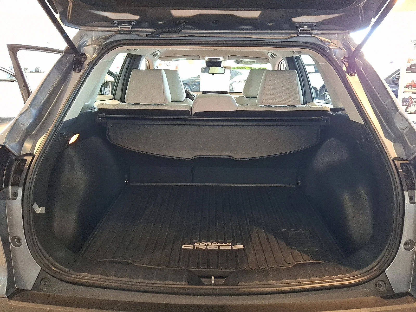 Used 2022 Celestite - 1K3 Toyota L image 29