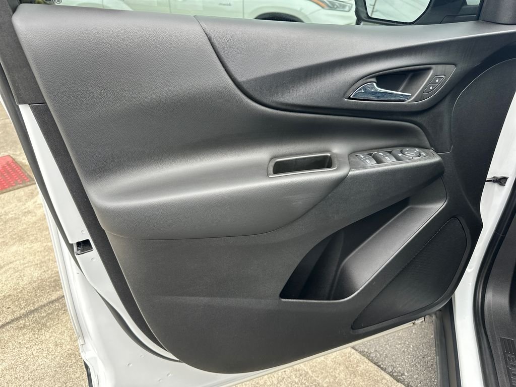 Used 2023 Summit White Chevrolet LT image 11