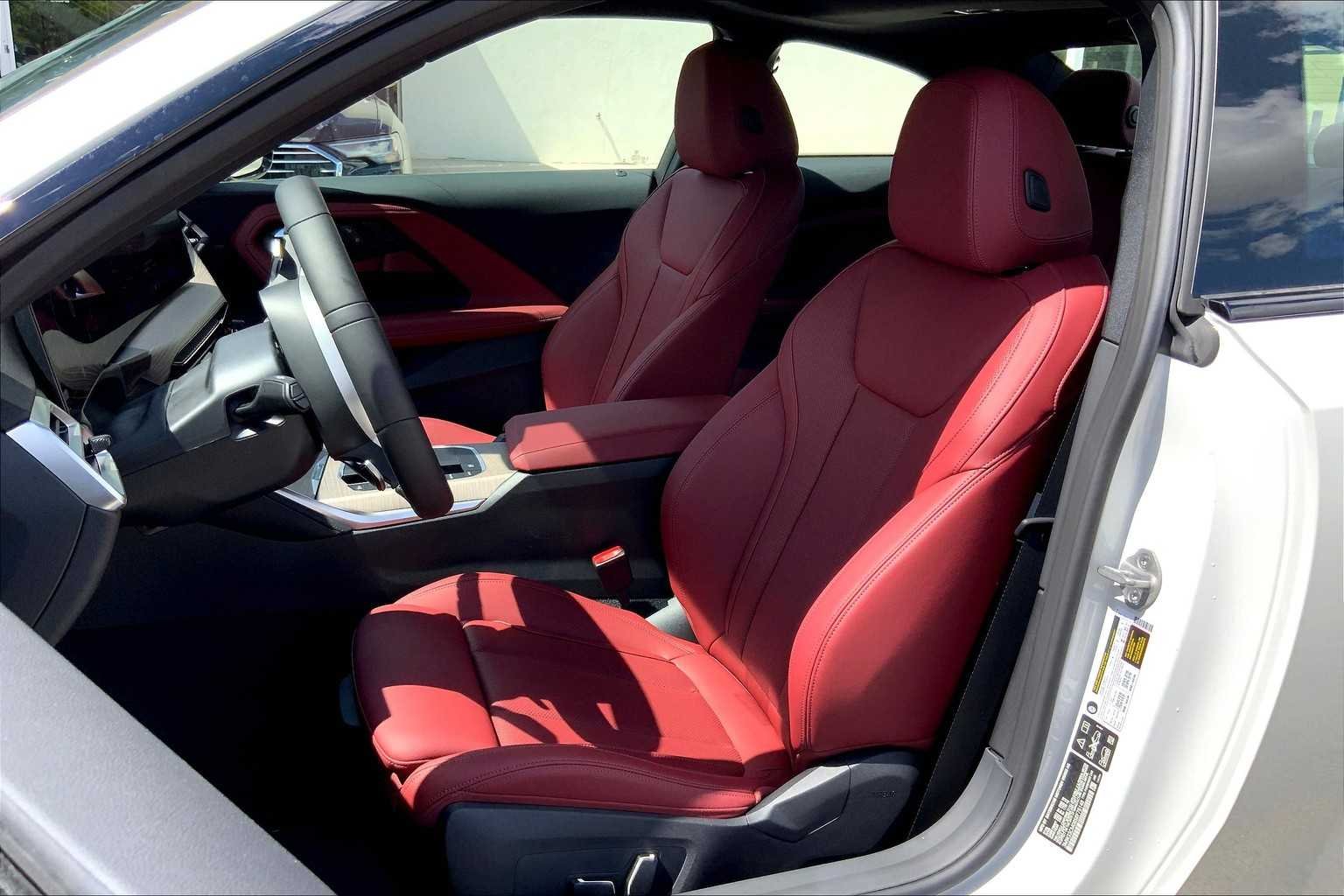 2025 BMW 2 Series 230i - Photo 9