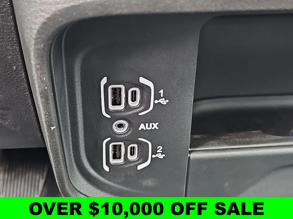 2025 RAM 3500 Chassis Tradesman - Photo 25