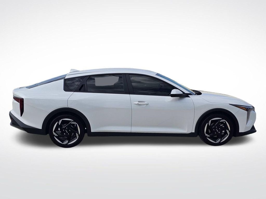Used 2025 White Kia EX image 17