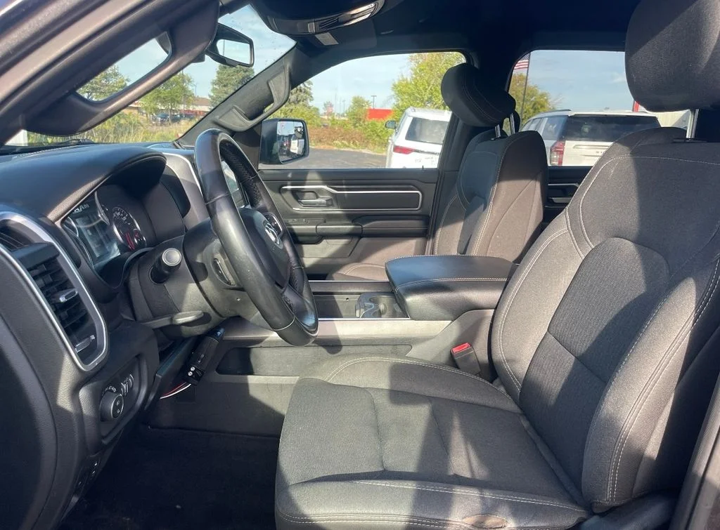Used 2019 Gray Ram Big Horn/Lone Star image 17