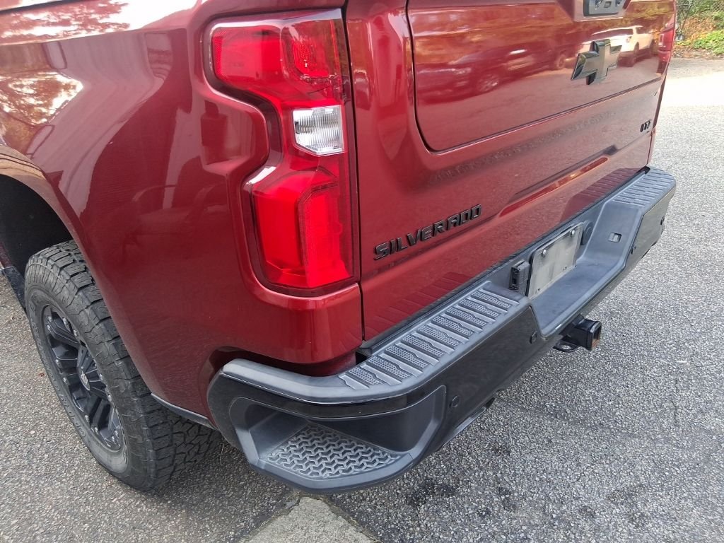 Used 2022 Red Chevrolet LTZ image 10