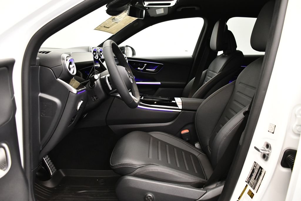 2025 Mercedes-Benz GLC Base - Photo 36