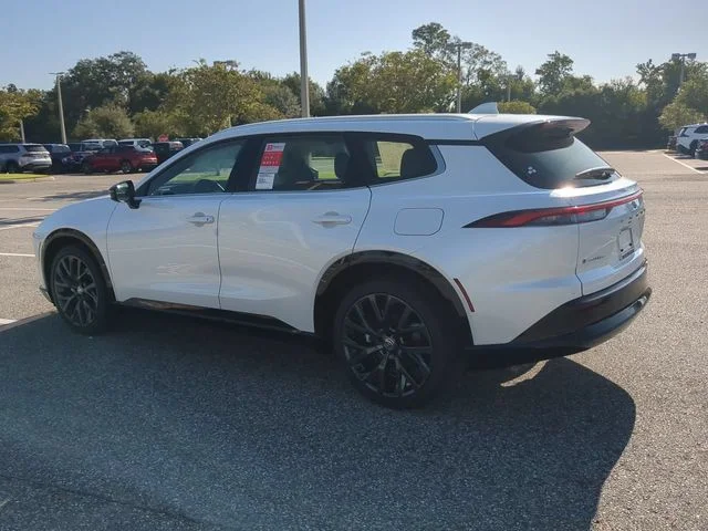 New 2026 Oxygen White Toyota Limited image 6