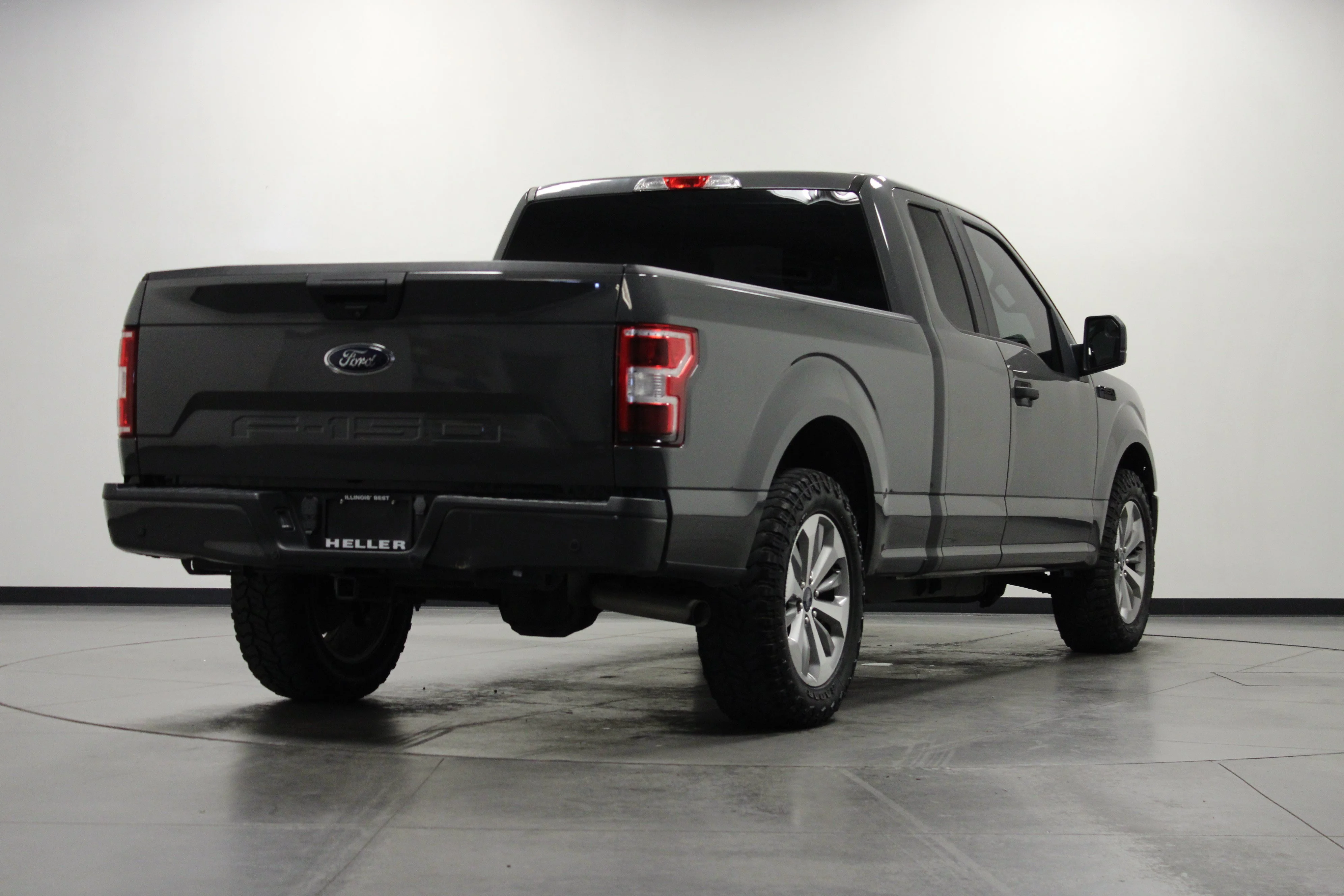 Used 2018 Lead Foot Ford XL image 4