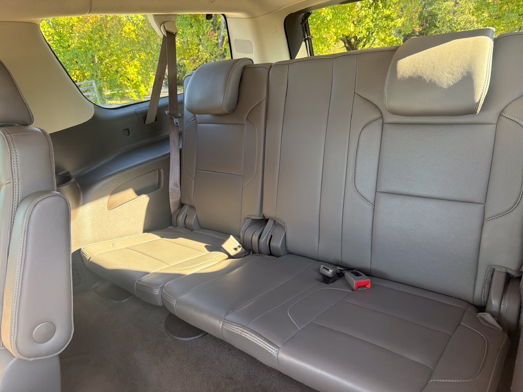 Used 2016 White GMC Denali image 26