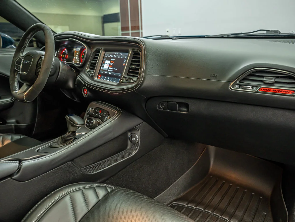 Used 2023 Frostbite Dodge SRT Hellcat Jailbreak image 47