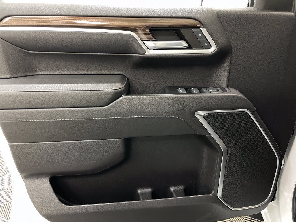 2022 Chevrolet Silverado 1500 LT - Photo 22