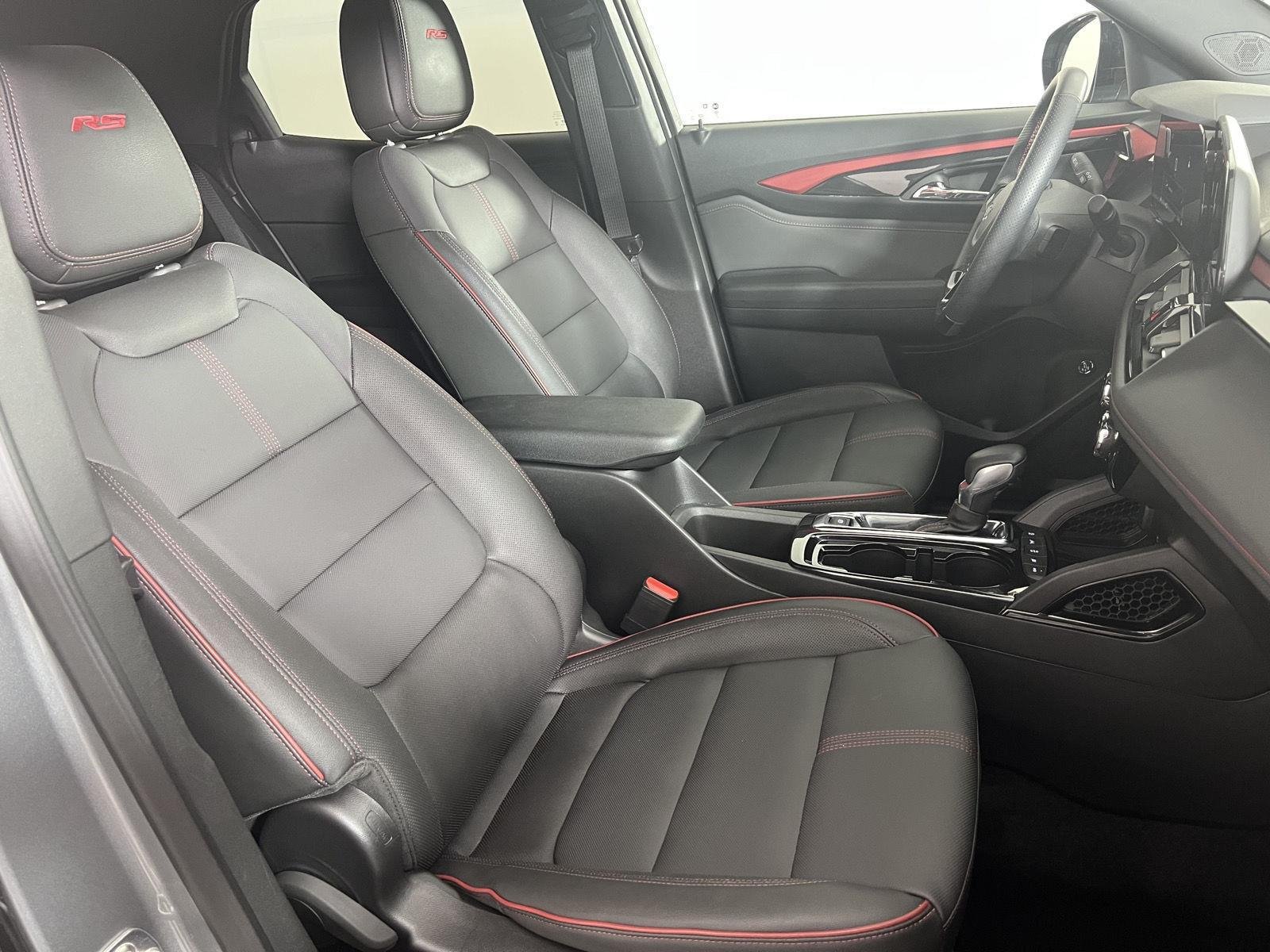 Used 2025 Sterling Gray Metallic Chevrolet RS image 21