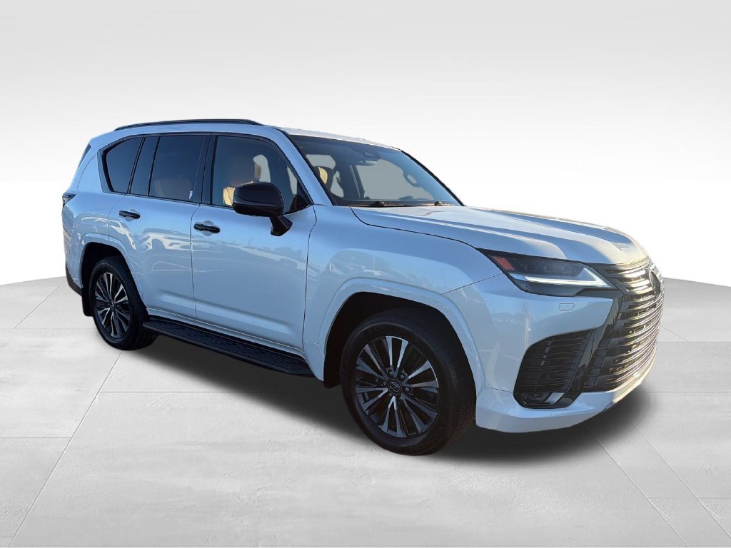 Used 2026 White Lexus 600 Premium image 7