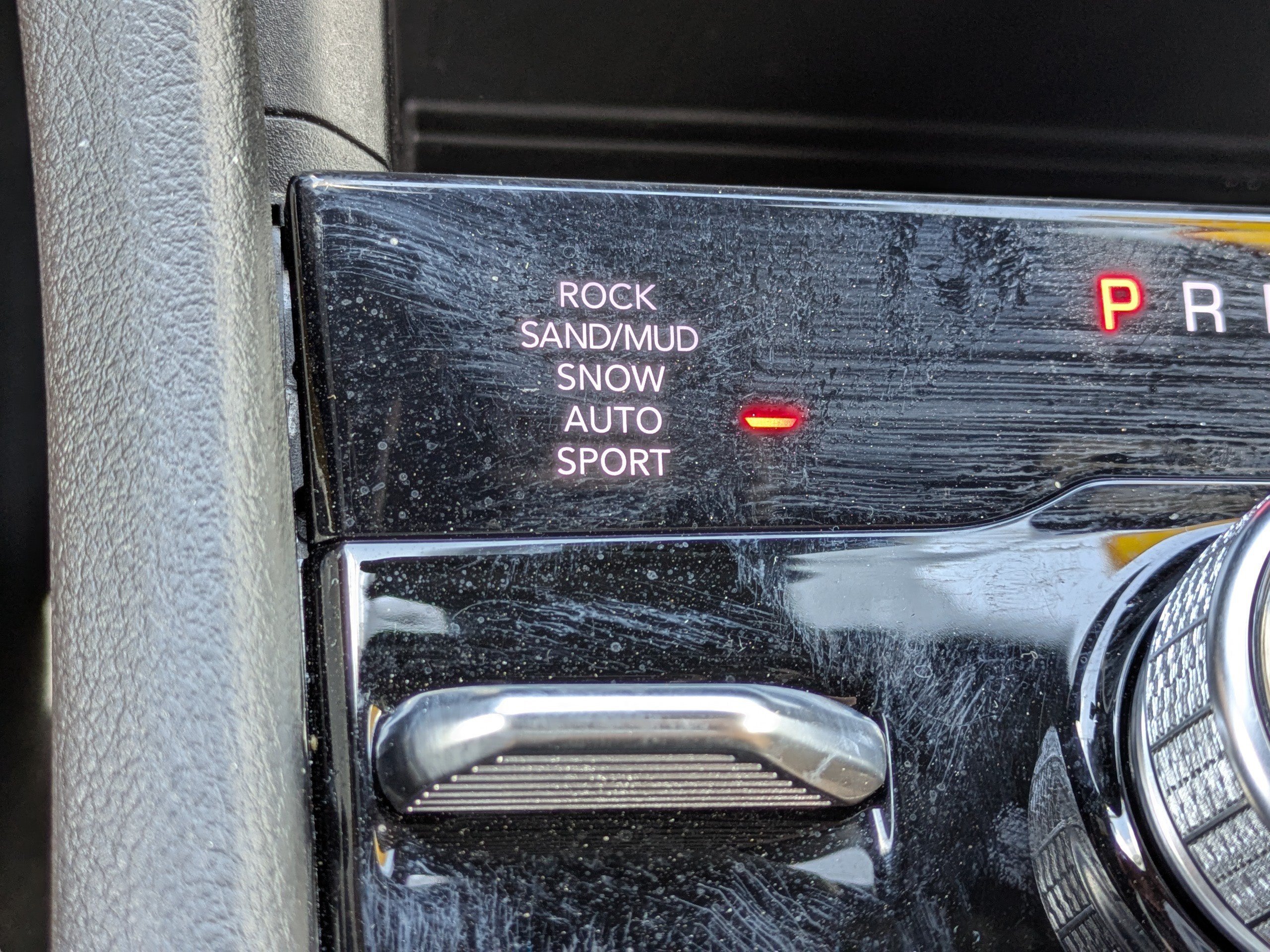 Used 2024 Diamond Black Crystal Pearlcoat Jeep Summit image 28