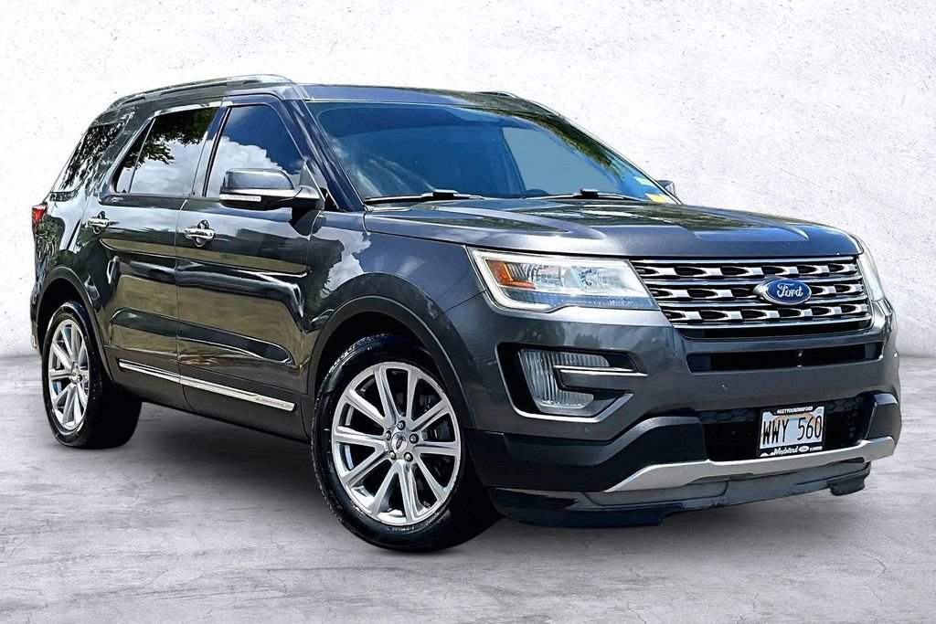 Used 2017 Gray Ford Limited image 11