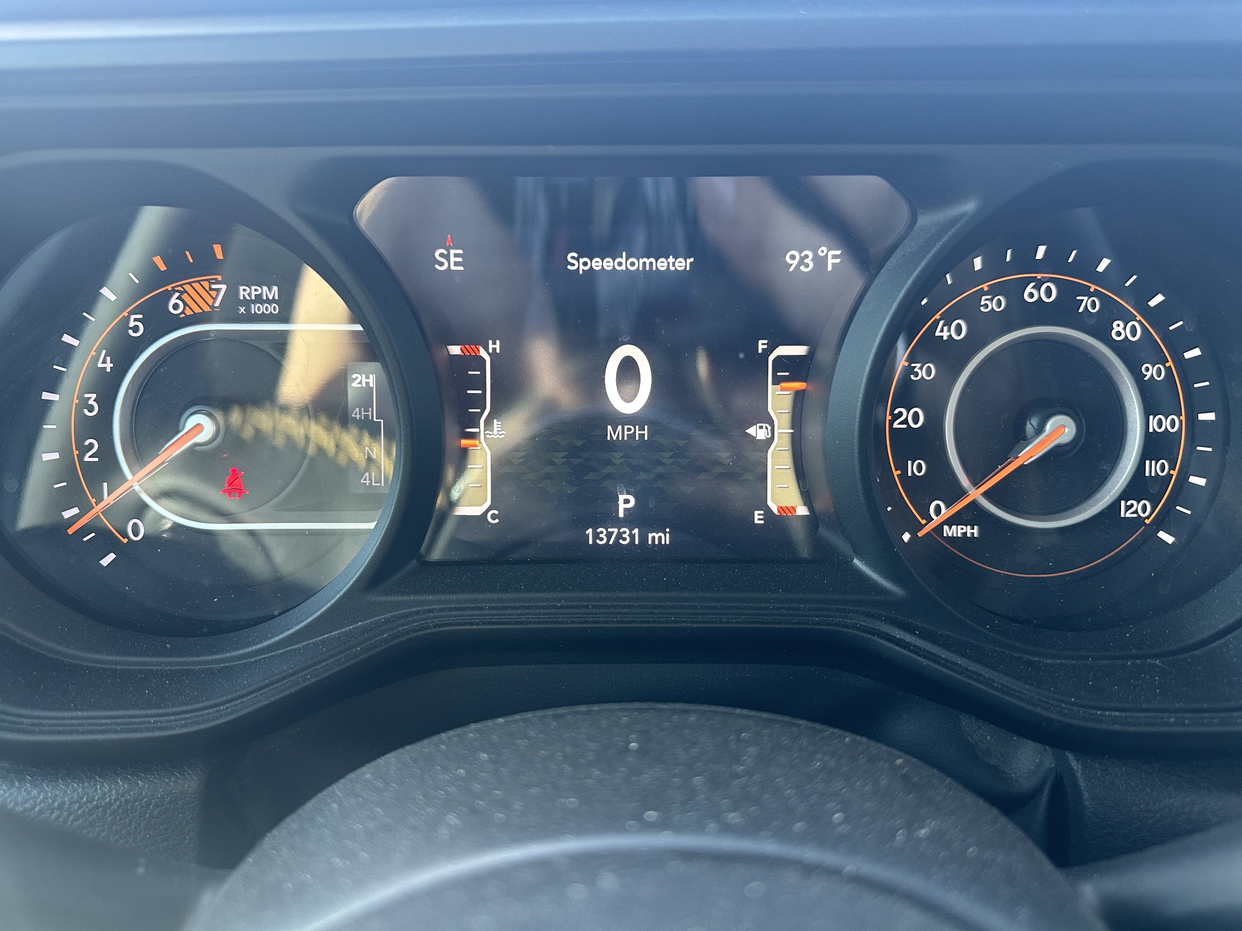Used 2024 Anvil Clear Coat Jeep Sahara image 16