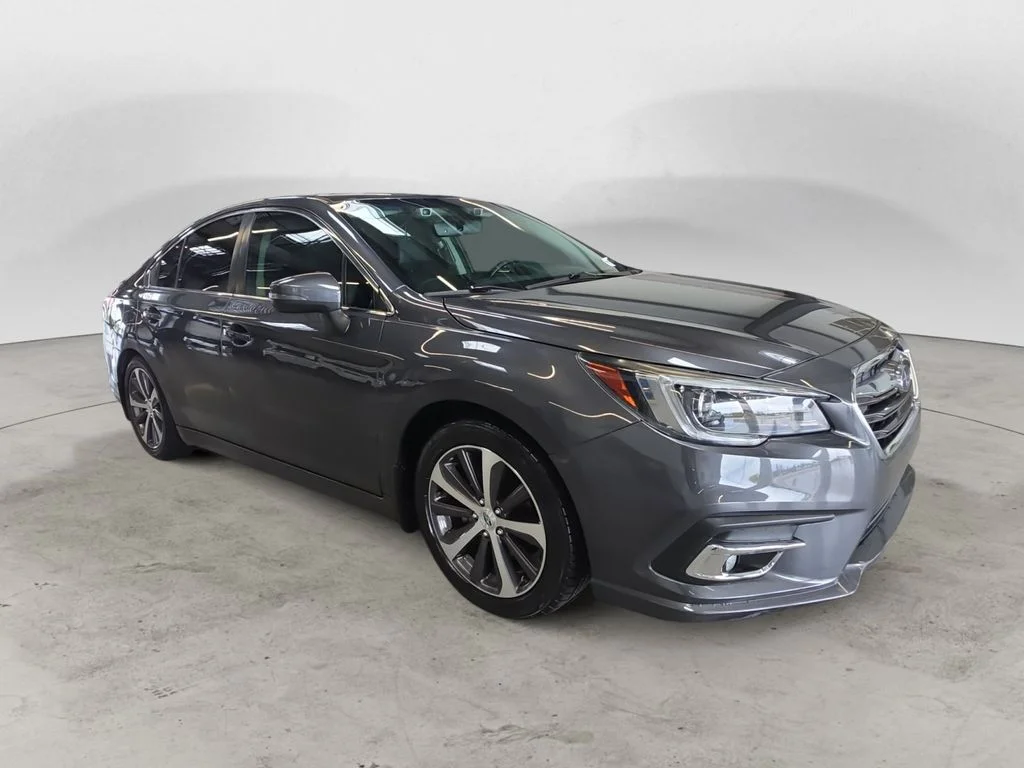 Used 2019 Gray Subaru 2.5i image 3