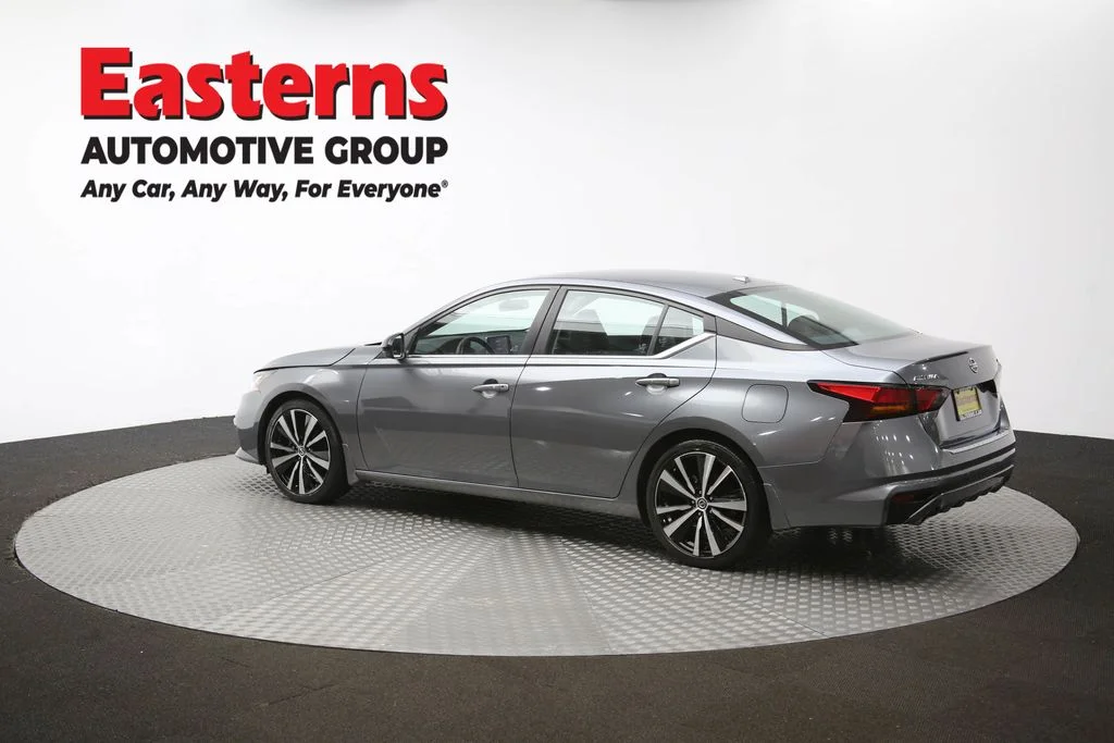 Used 2022 Gray Nissan 2.5 SR image 60