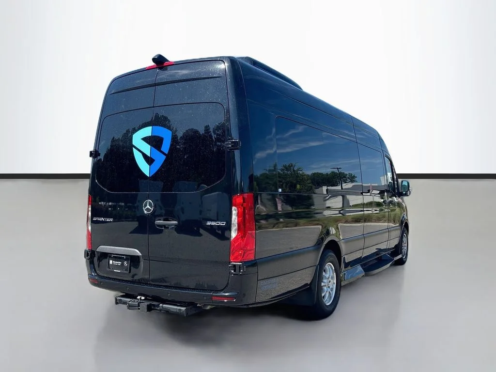 Used 2022 Black Mercedes-Benz Cargo 170 WB image 3