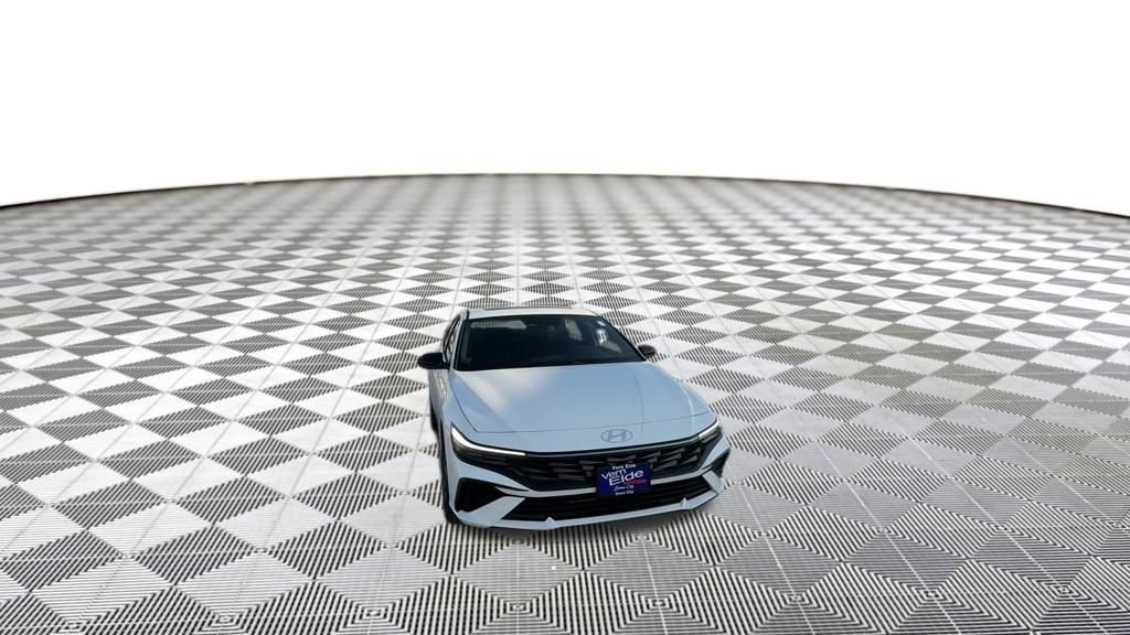 New 2026 White Hyundai SEL Sport image 38
