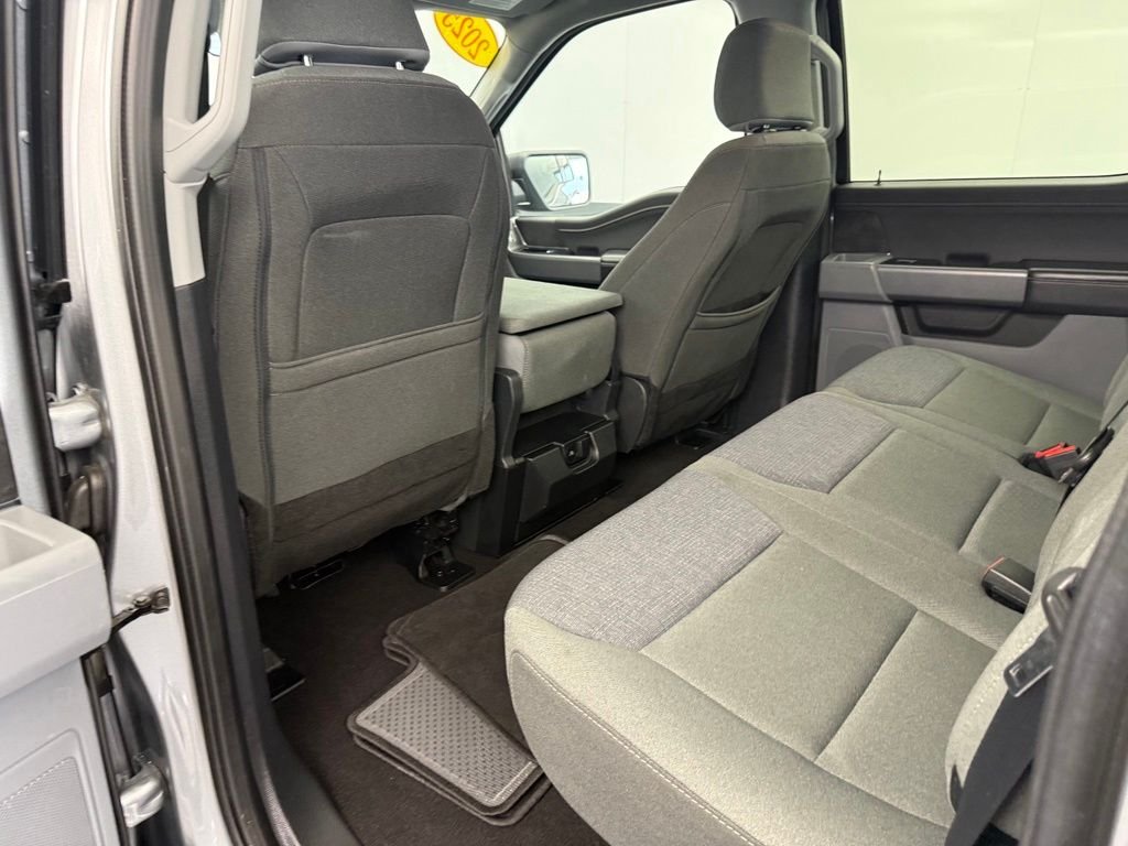 Used 2025 Silver Ford XLT image 64