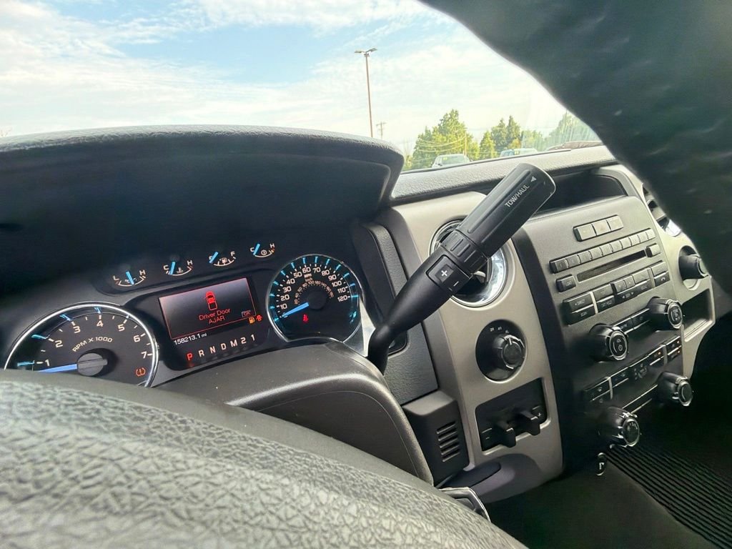 Used 2011 Silver Ford XLT image 37