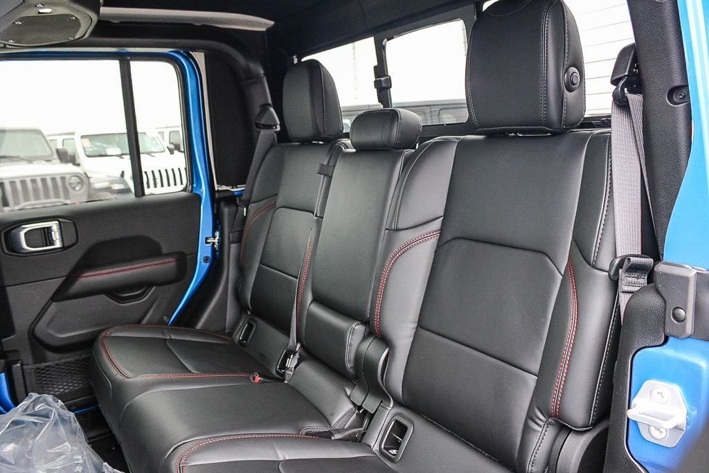 New 2026 Blue Pearl Jeep Rubicon X image 19