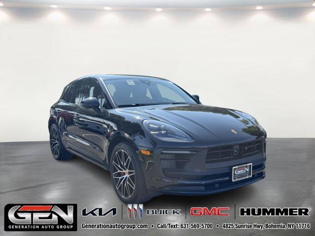 2023 Porsche Macan