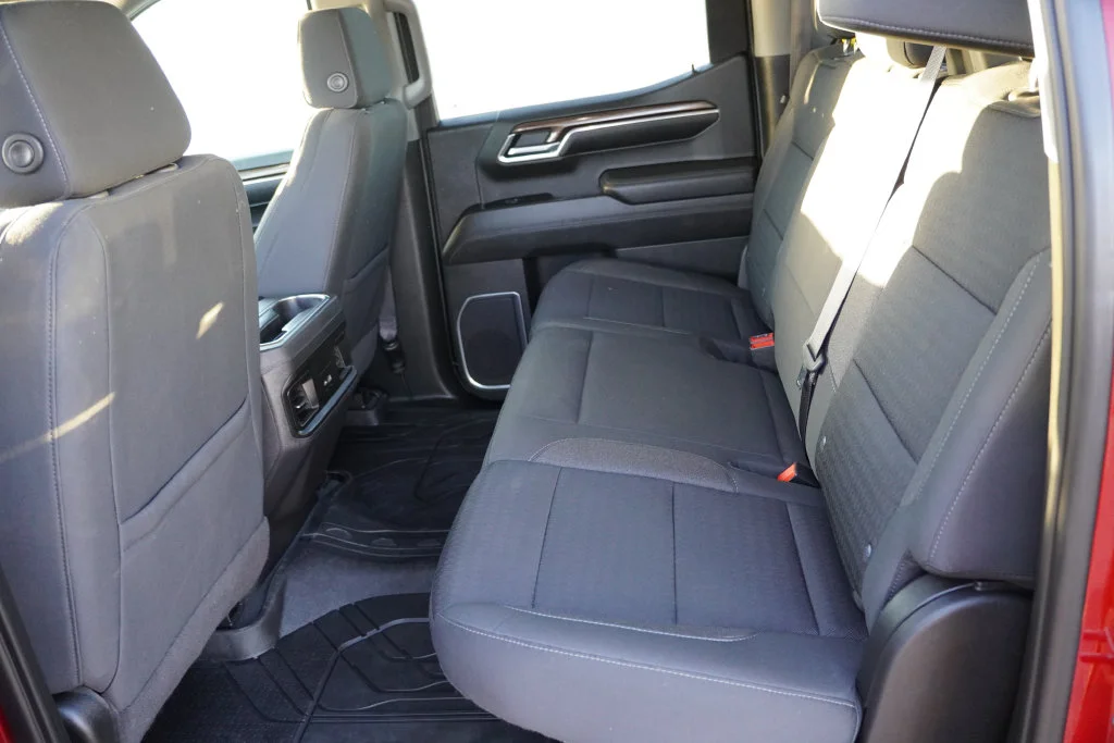 Used 2022 Cherry Red Tintcoat Chevrolet LT image 18