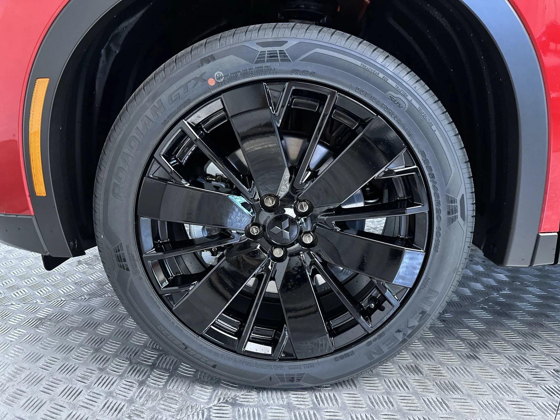 New 2026 Red Diamond Mitsubishi LE image 27