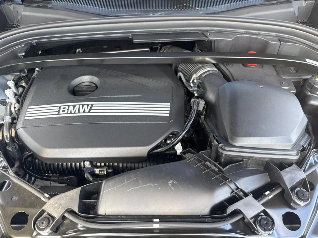 Used 2025 Brooklyn Grey Metallic BMW xDrive28i image 39