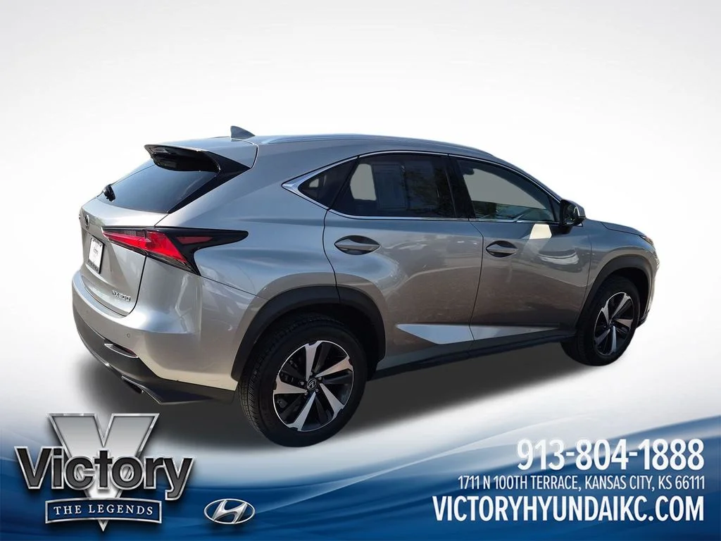 Used 2020 Silver Lexus 300 Base image 5
